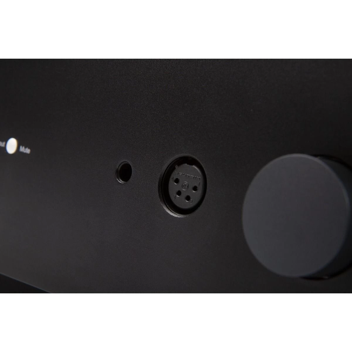 DCS Bartok Headphone AMP/DAC Black - Image 2