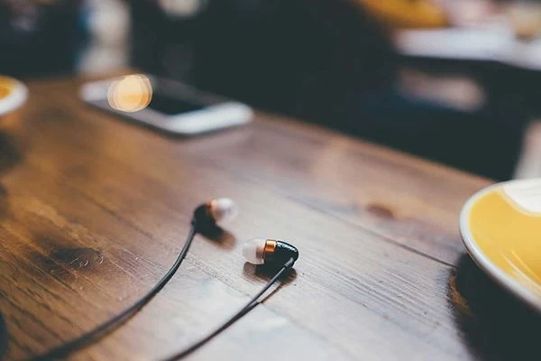 Grado GR8e In-Ear Headphones - Image 4