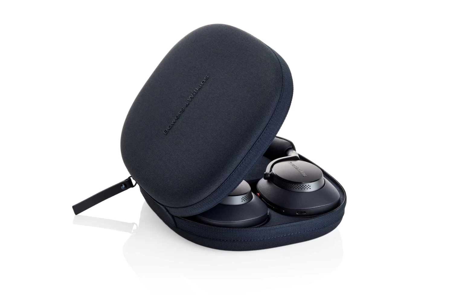 Bowers & Wilkins Px8 007 Limited Edition Midnight Blue - Image 5