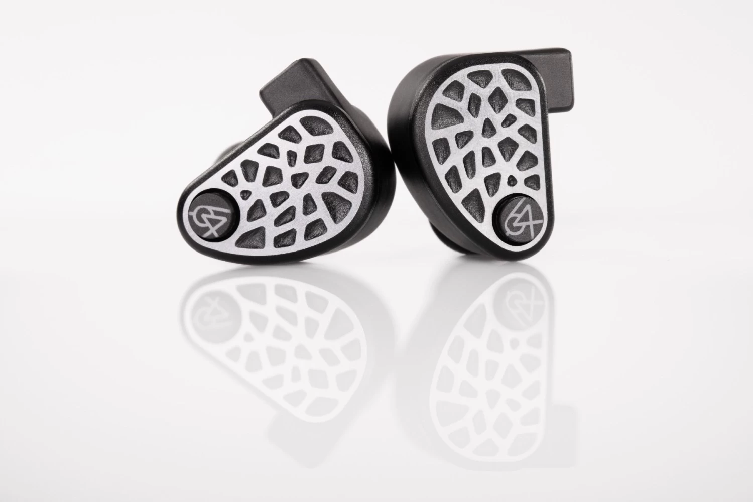 64 Audio U18S 18 Driver IEM - Image 2
