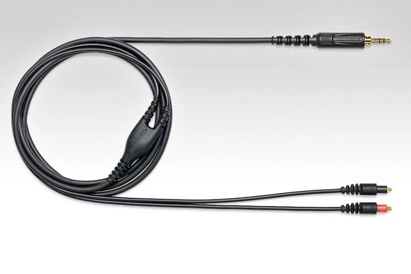 Shure SRH1540 Premium Closed-Back Headphones - Image 4