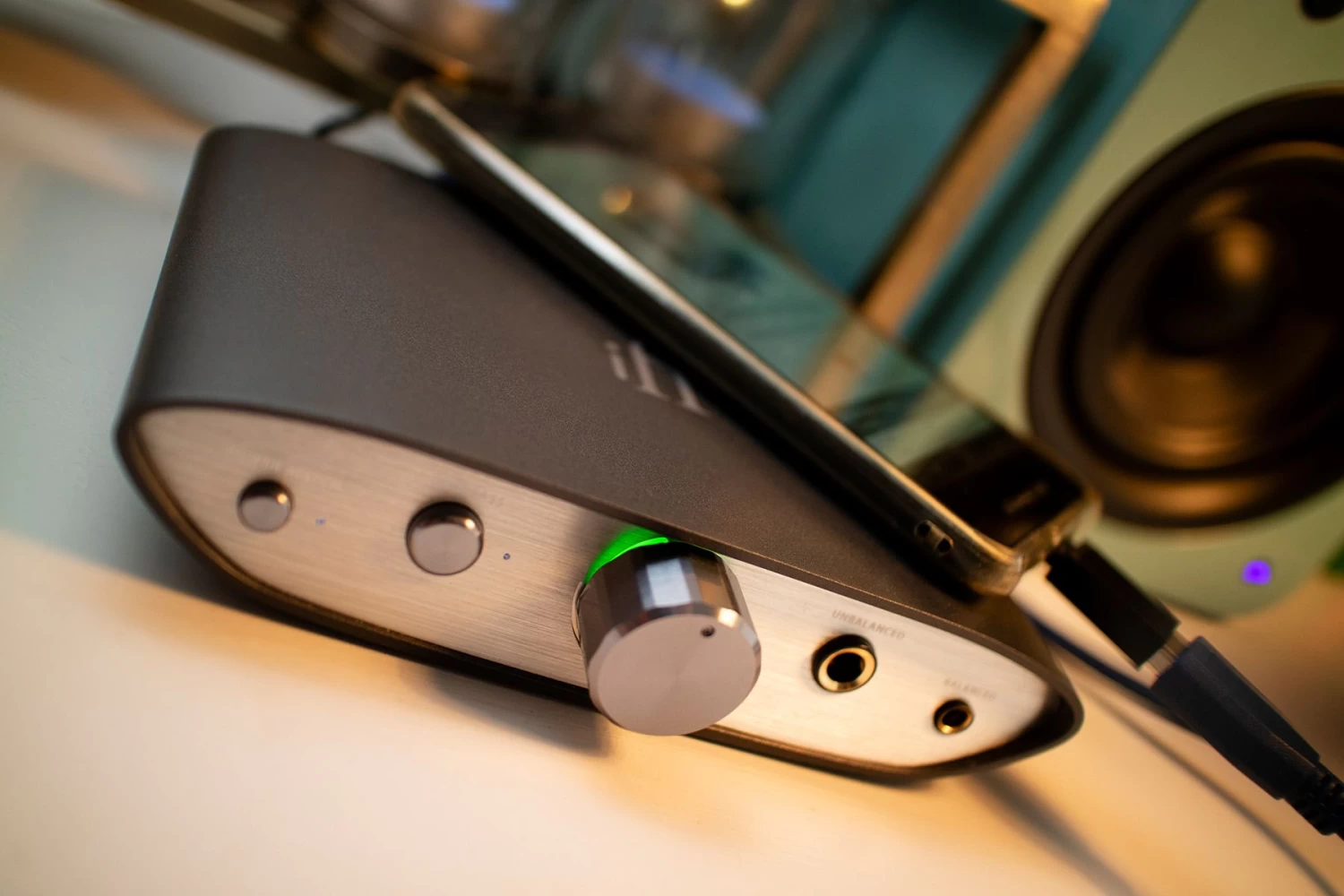 IFi Zen Dac V2 Headphone DAC/AMP - Image 6